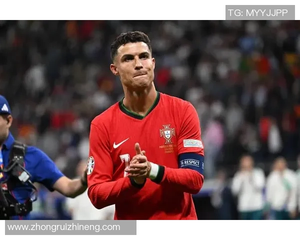 曾服役的足球巨星盘点：那些曾为国家效力的传奇球员